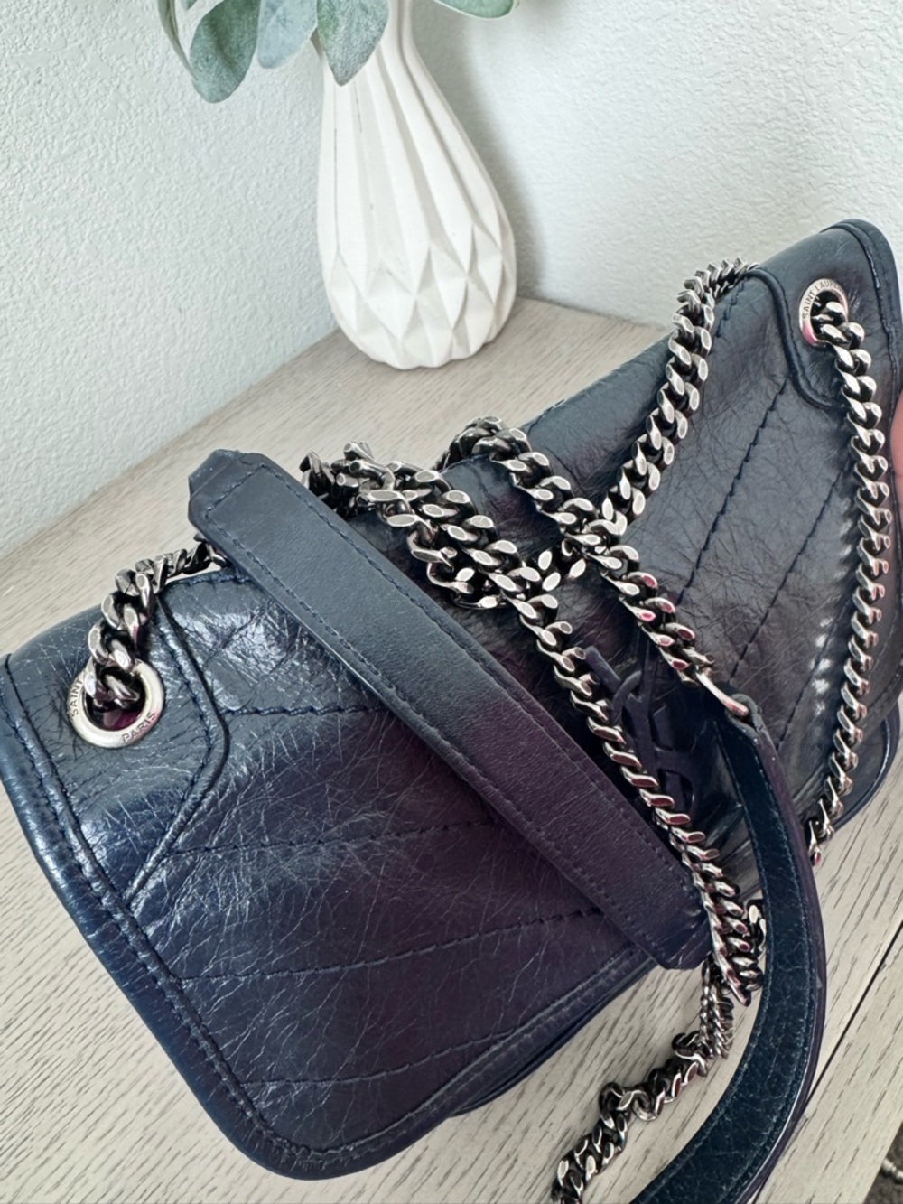 Saint Laurent Nikki Navy Quilted Leather Chain Crossbody Bag - Picture 4 of 10